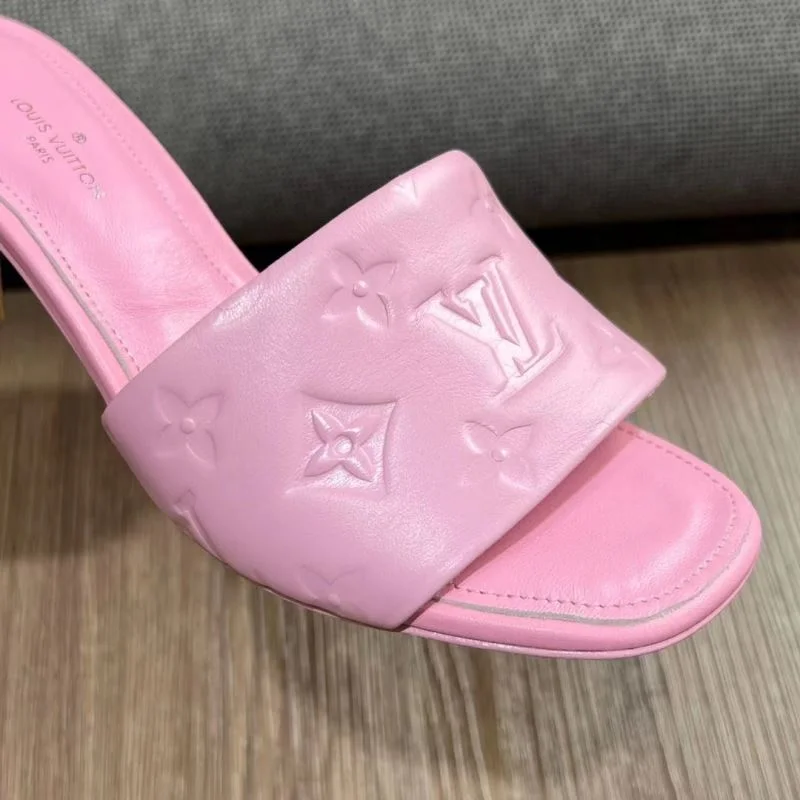 Louis Vuitton Slippers Sleek 32214