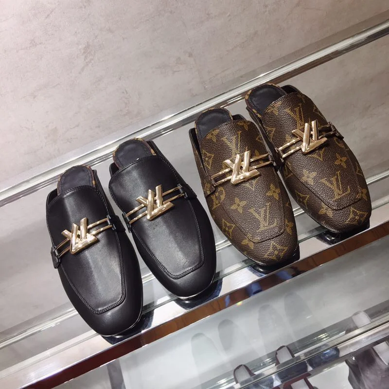 Refined Louis Vuitton Slippers 32213