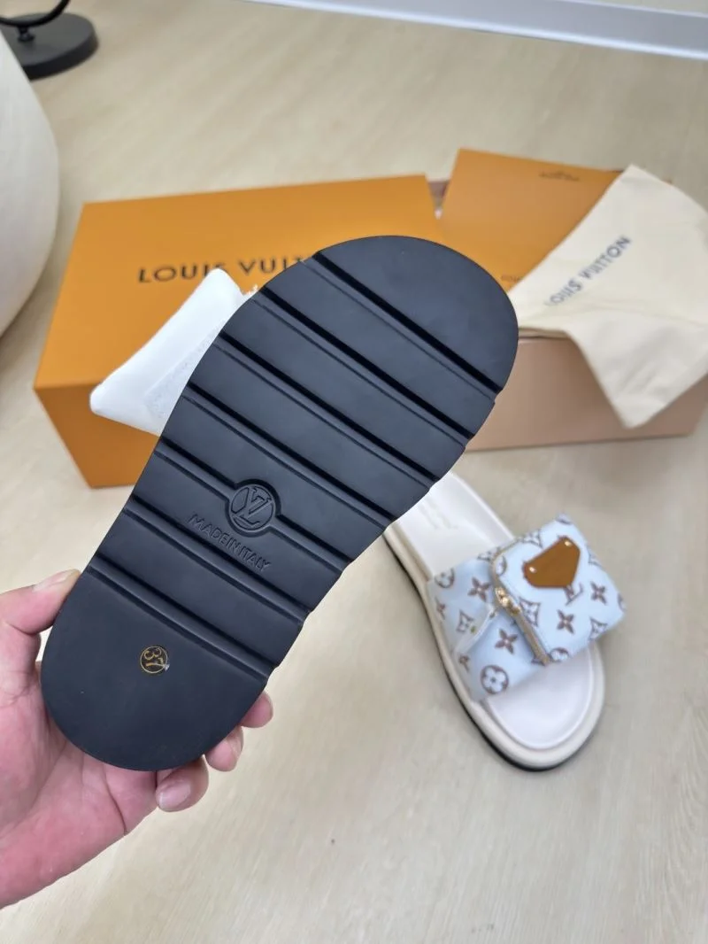 SportInspired Louis Vuitton Slippers 32178
