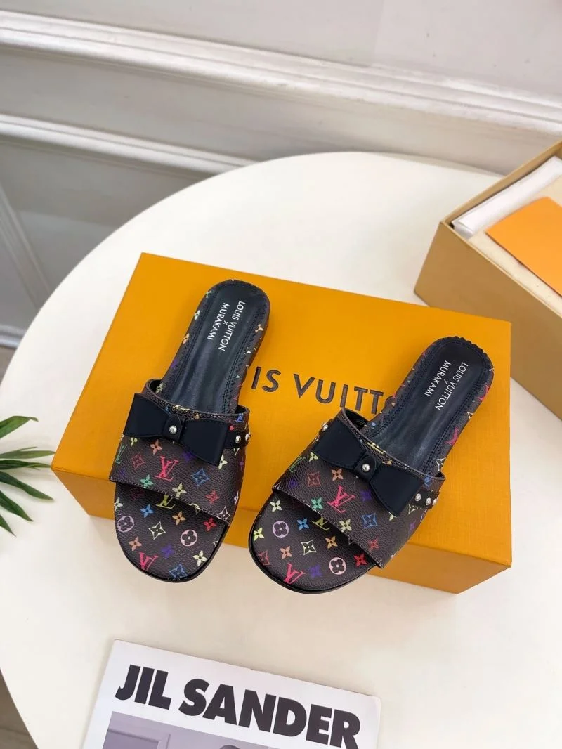 Compact Louis Vuitton Slippers 32186