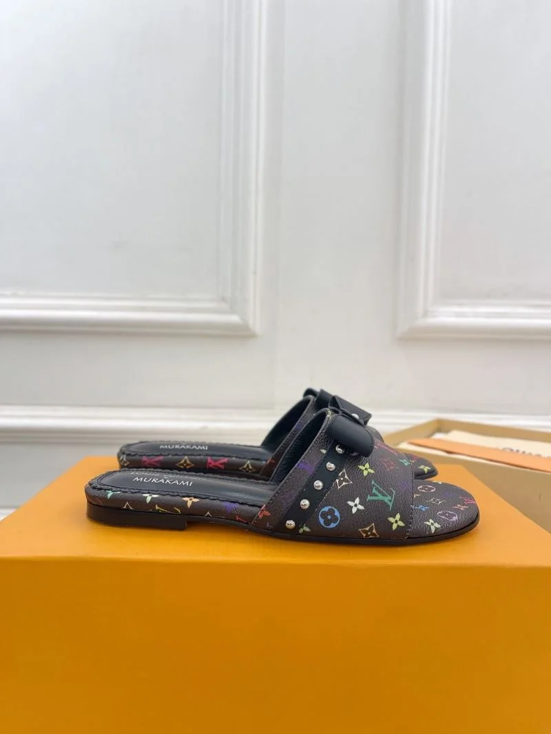 Compact Louis Vuitton Slippers 32186