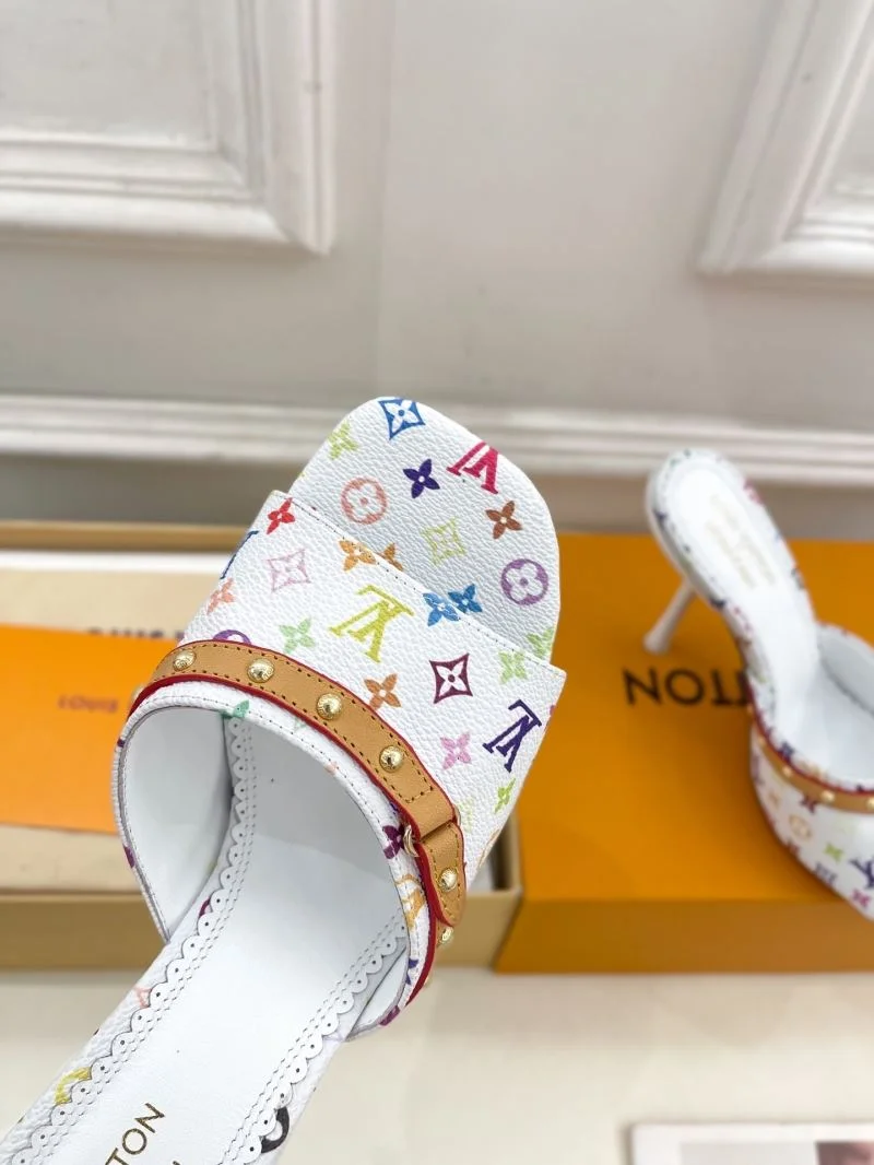Louis Vuitton Slippers MultiPurpose 32200