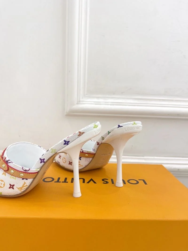 Louis Vuitton Slippers MultiPurpose 32200