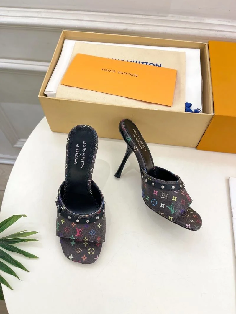 Casual Louis Vuitton Slippers 32204