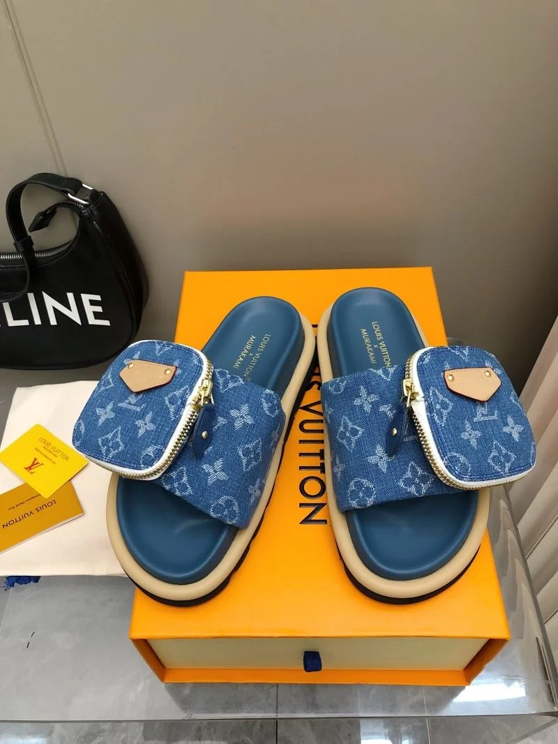 Chic Louis Vuitton Slippers 32203