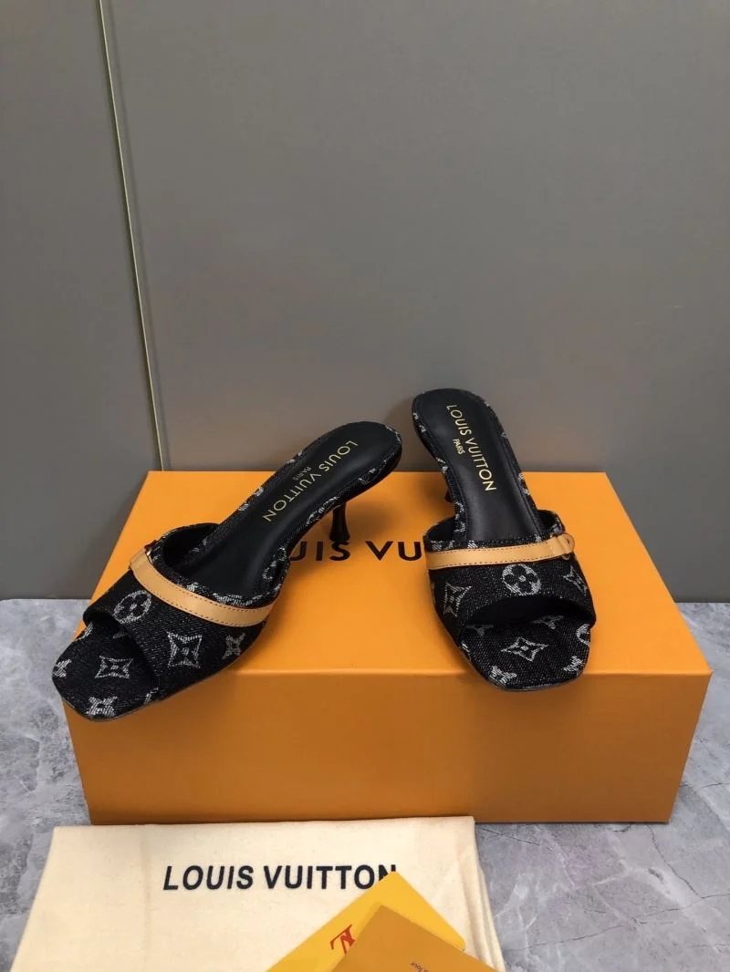 Sleek Louis Vuitton Slippers 32199