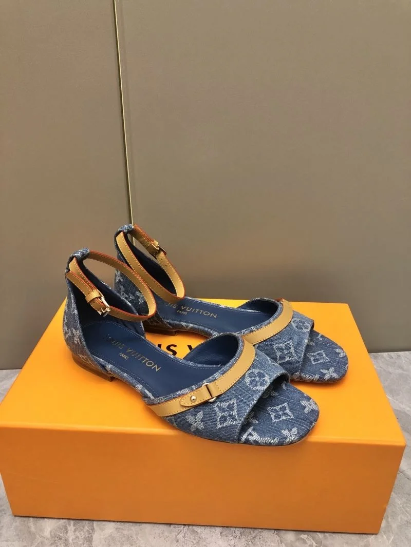 Casual Louis Vuitton Slippers 32196