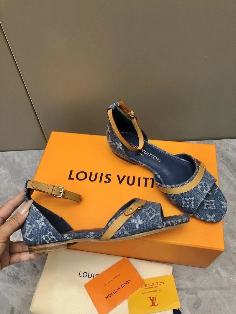 Casual Louis Vuitton Slippers 32196