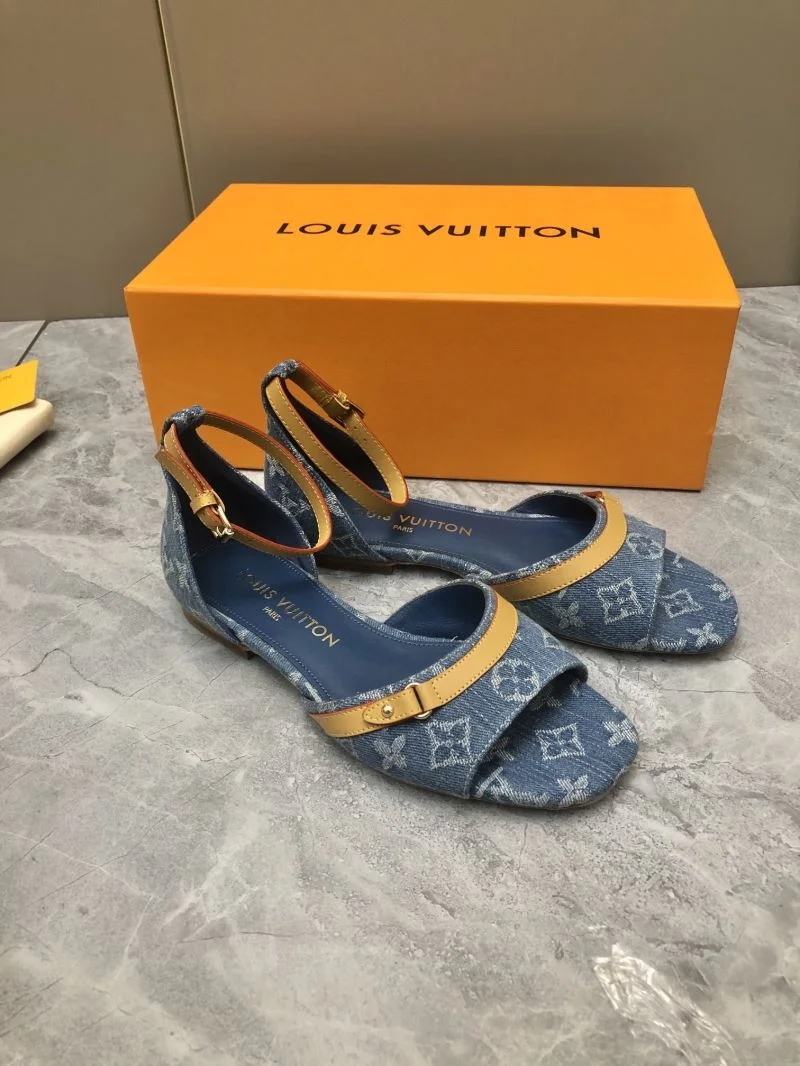 Casual Louis Vuitton Slippers 32196