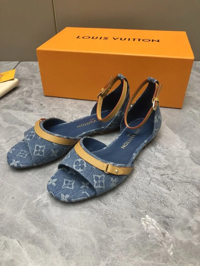 Casual Louis Vuitton Slippers 32196