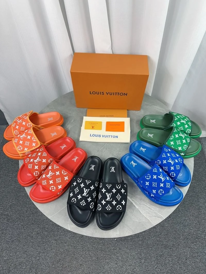 TechFriendly Louis Vuitton Slippers 32180