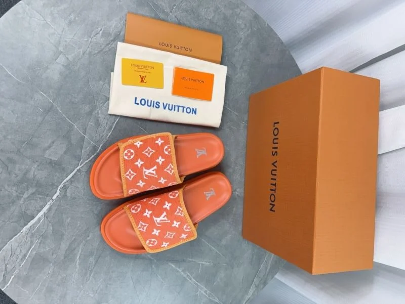 TechFriendly Louis Vuitton Slippers 32180