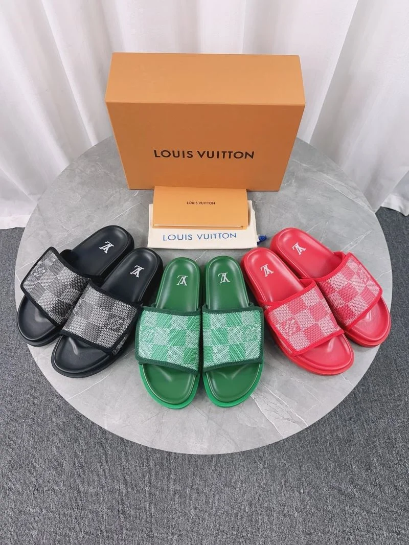 Sleek Louis Vuitton Slippers 32177