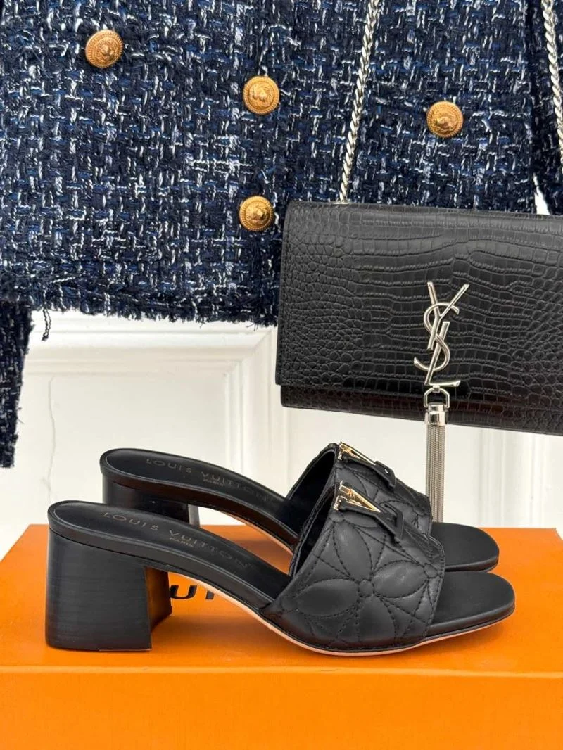 FreshLook Louis Vuitton Slippers 32145