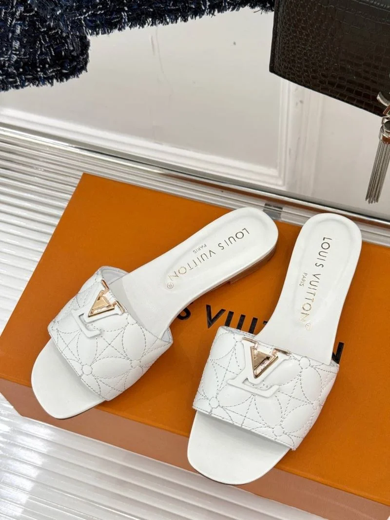 Fashionable Louis Vuitton Slippers 32163