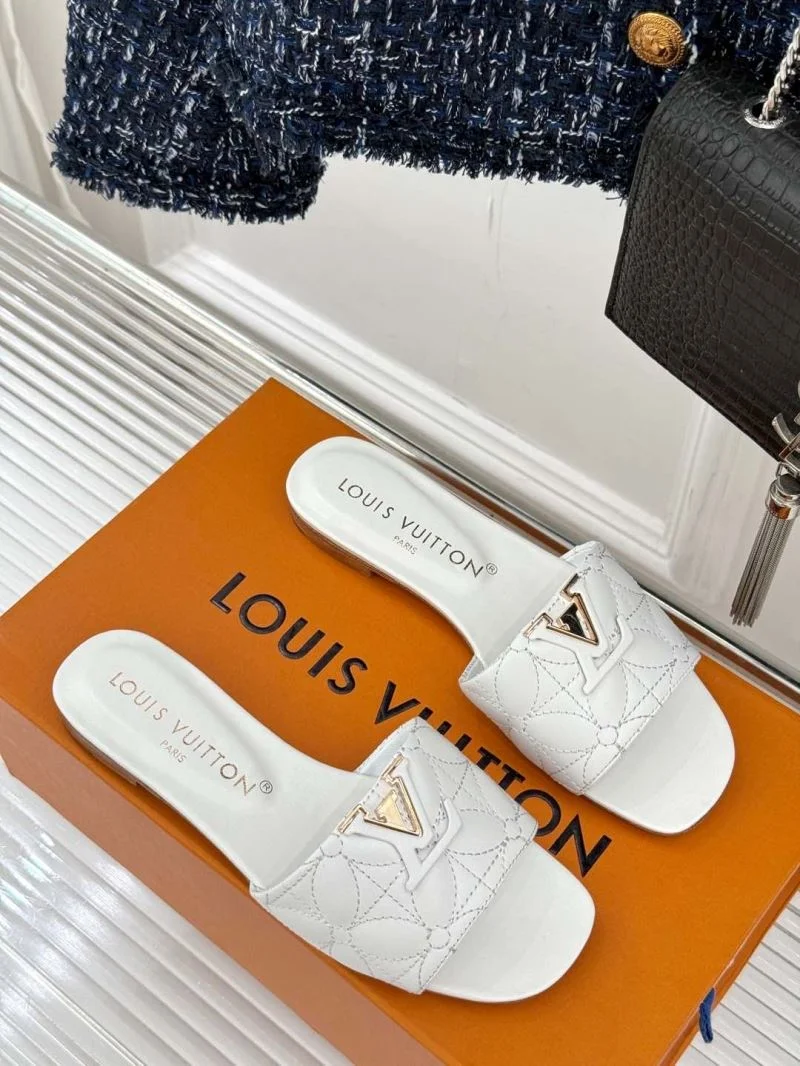 Fashionable Louis Vuitton Slippers 32163