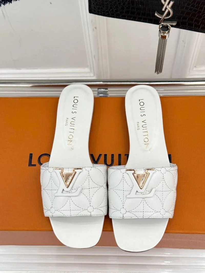 Fashionable Louis Vuitton Slippers 32163