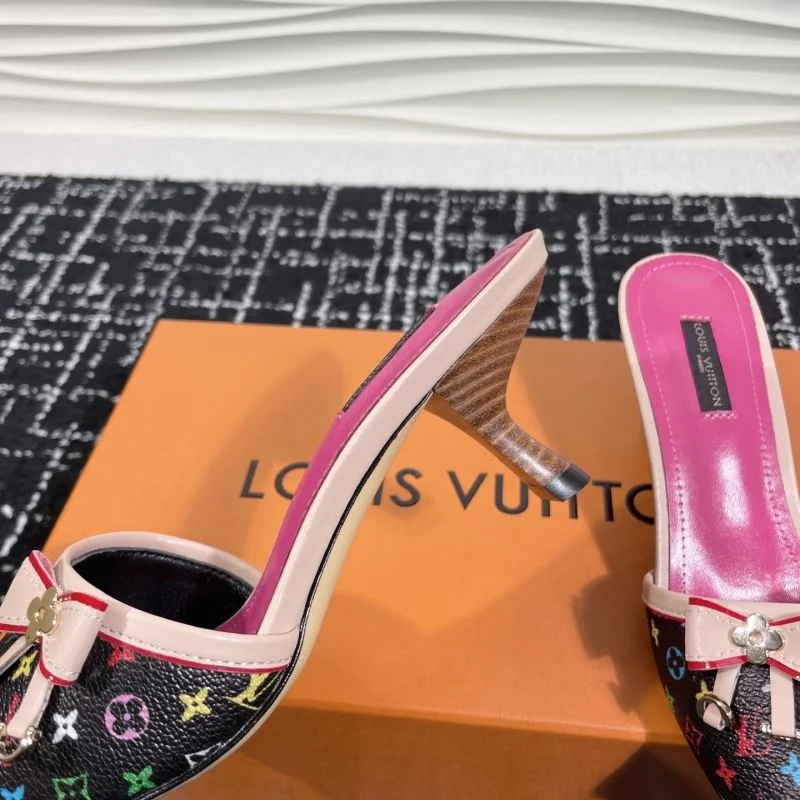 OnTrend Louis Vuitton Slippers 31851