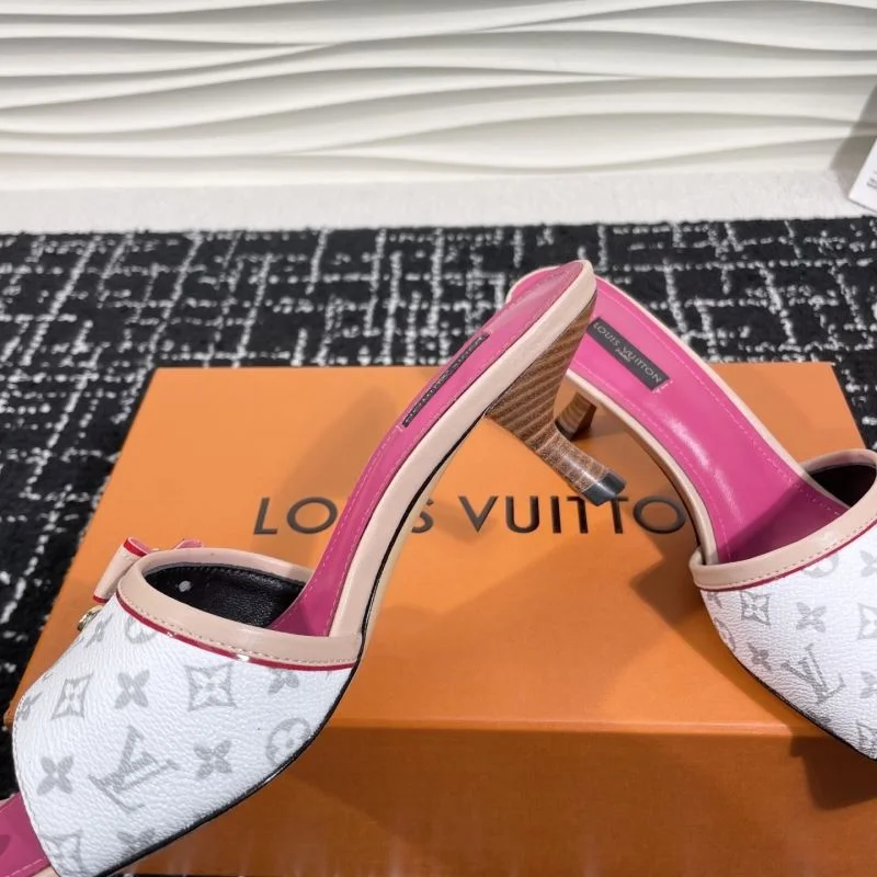 Soft Louis Vuitton Slippers 31850