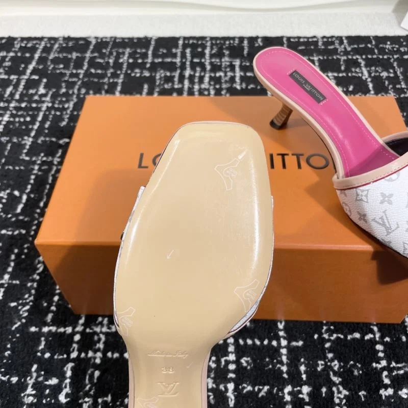 Soft Louis Vuitton Slippers 31850
