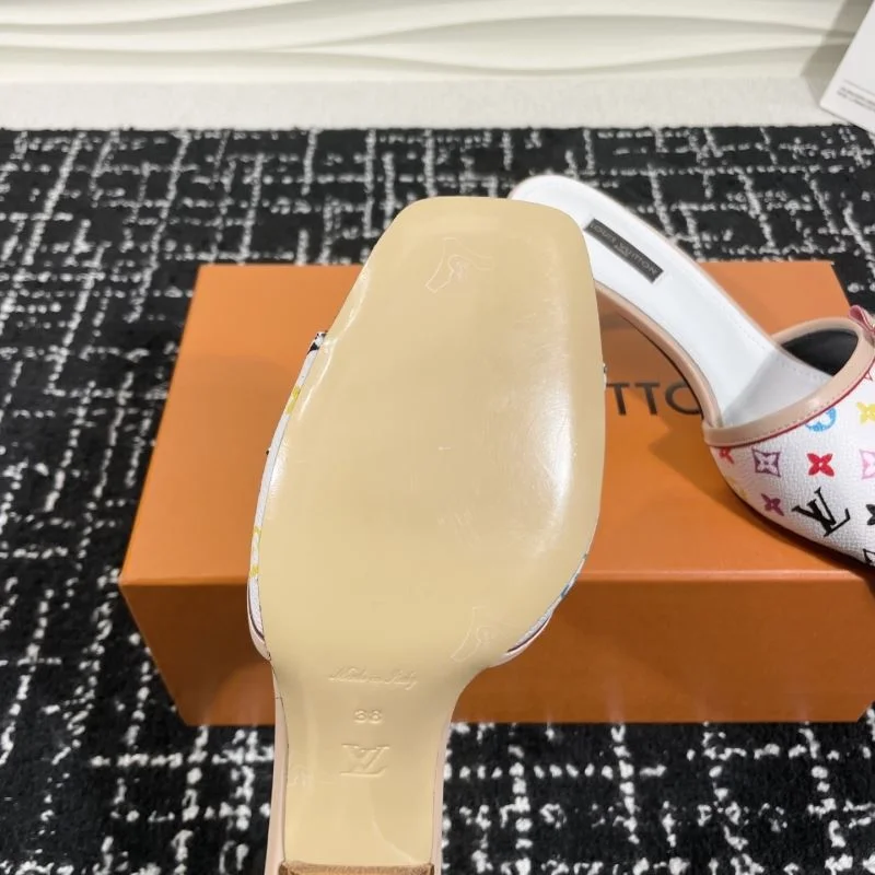 Supportive Louis Vuitton Slippers 31853