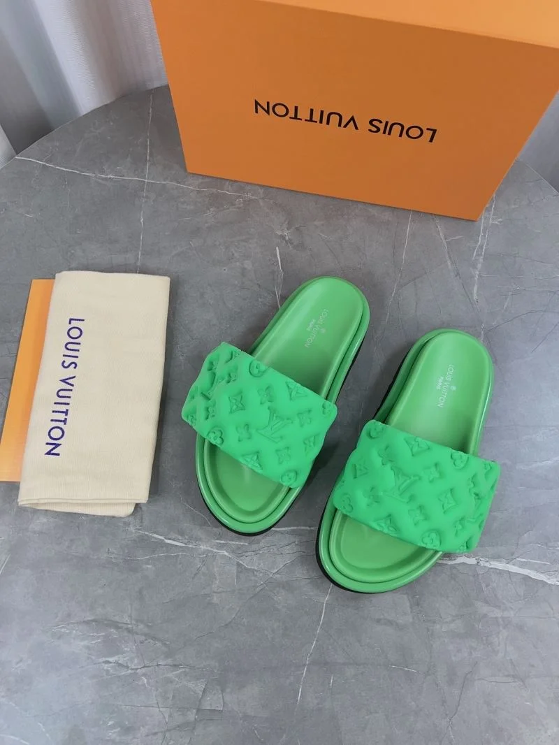 EasyMatch Louis Vuitton Slippers 31822