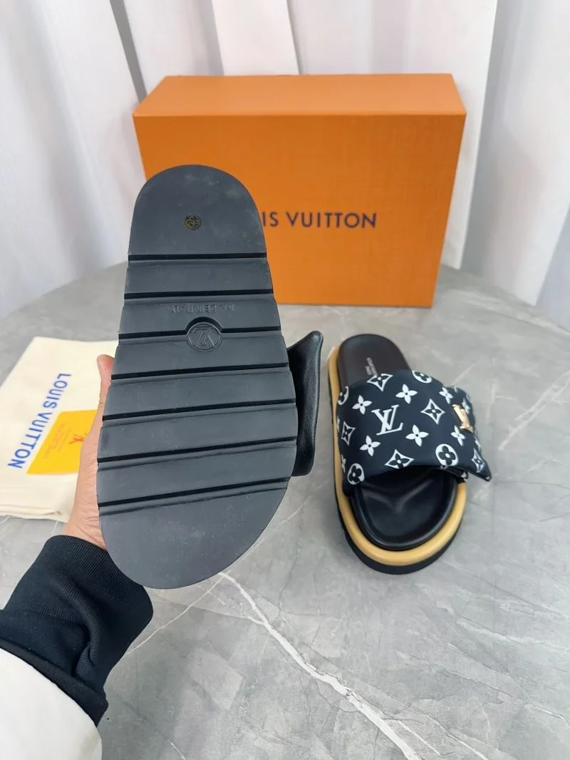 TimelessDesign Louis Vuitton Slippers 31834