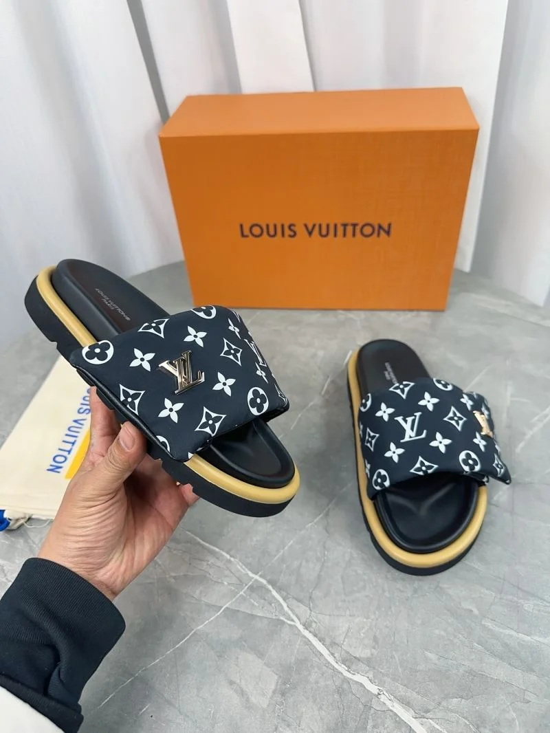 TimelessDesign Louis Vuitton Slippers 31834