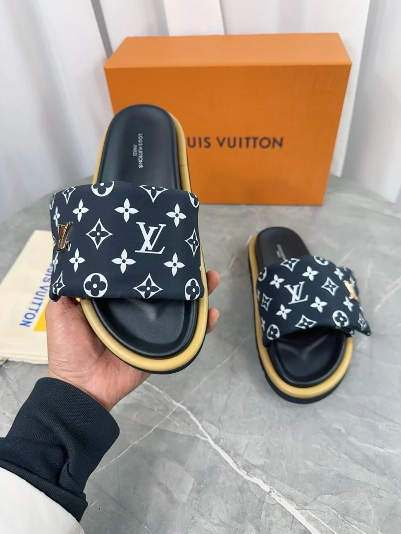 TimelessDesign Louis Vuitton Slippers 31834