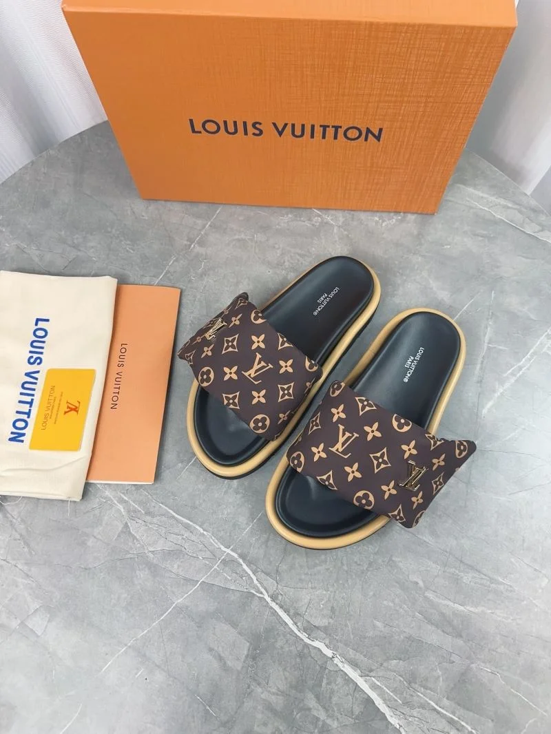 Louis Vuitton Slippers Refined 31831