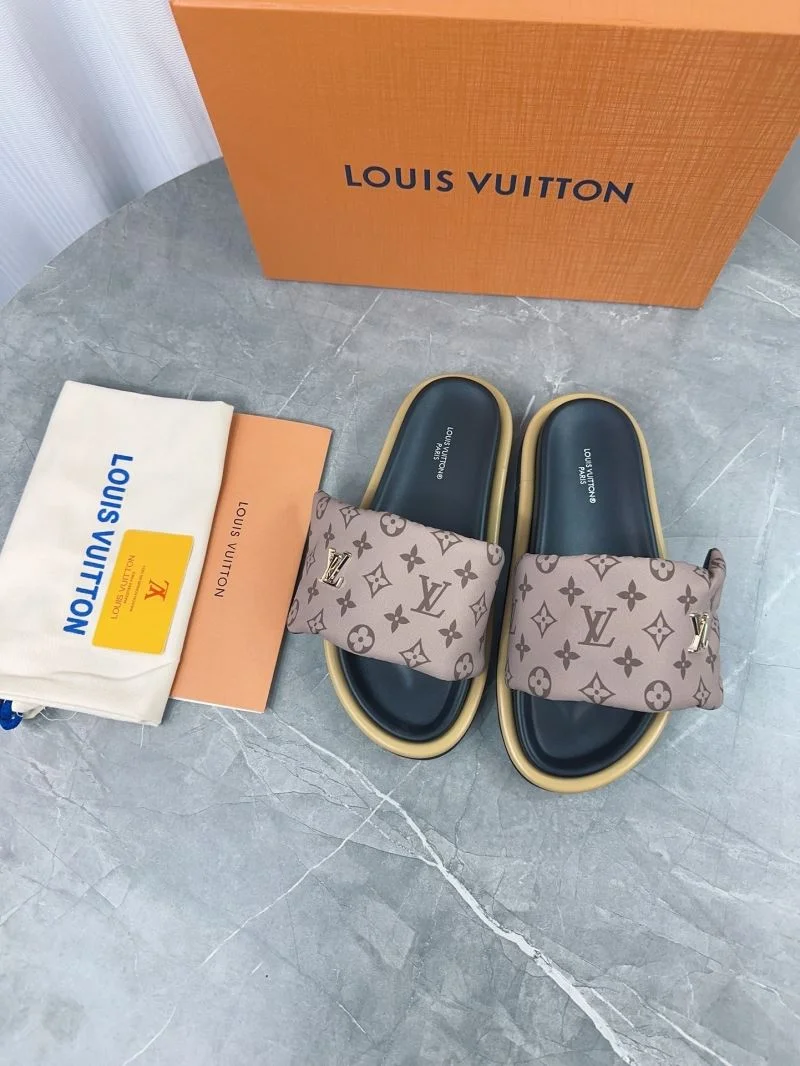 Casual Louis Vuitton Slippers 31824