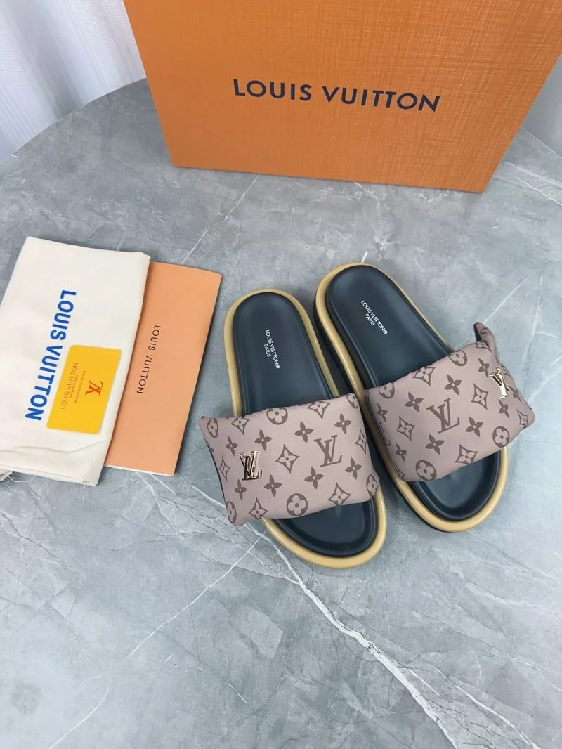 Casual Louis Vuitton Slippers 31824