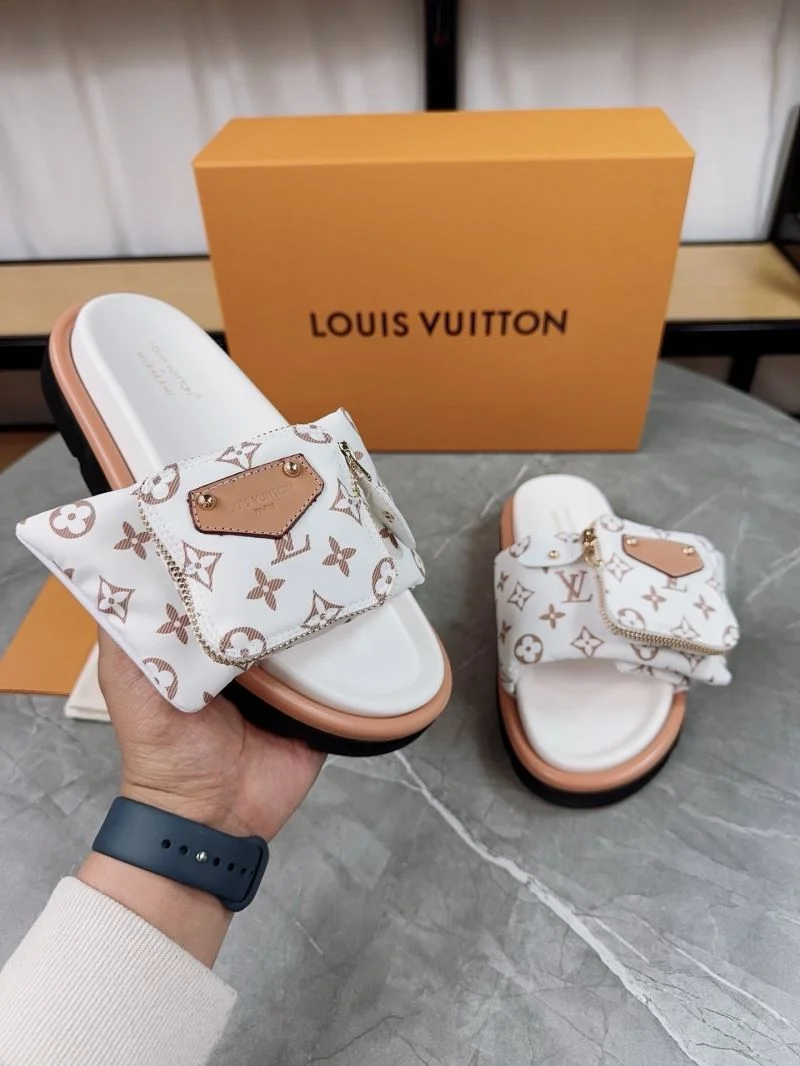 Breathable Louis Vuitton Slippers 31838