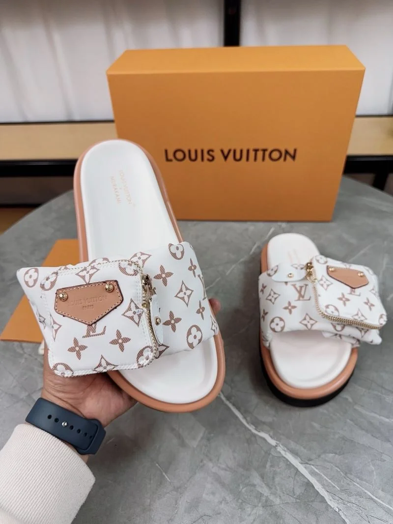 Breathable Louis Vuitton Slippers 31838