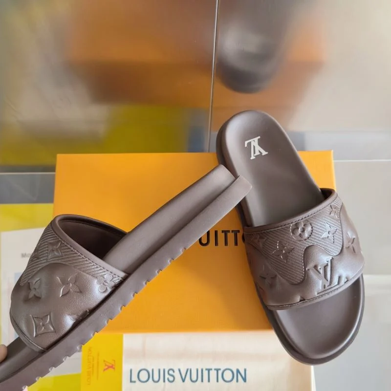 Louis Vuitton Slippers Functional 31816