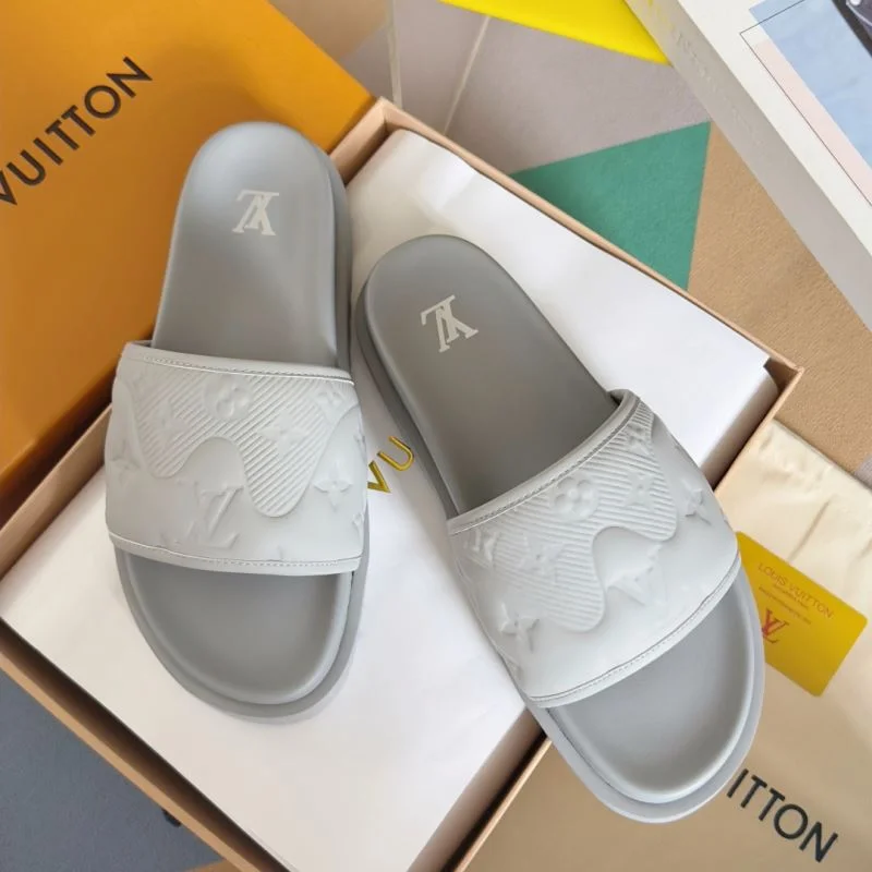 Upgraded Louis Vuitton Slippers 31817