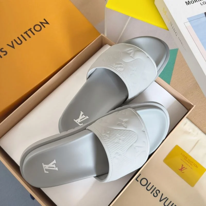 Upgraded Louis Vuitton Slippers 31817