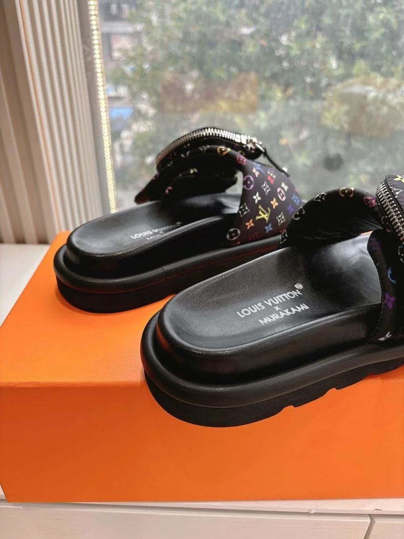 Durable Louis Vuitton Slippers 31825