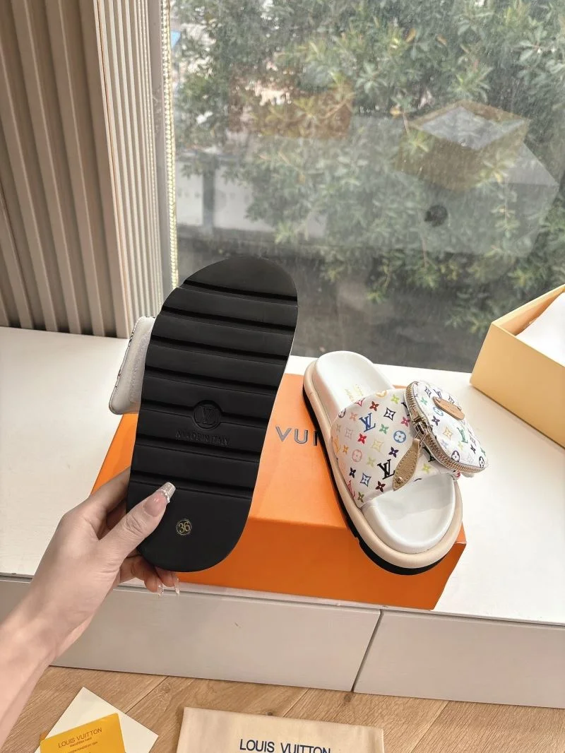 Louis Vuitton Slippers EasyMatch 31830