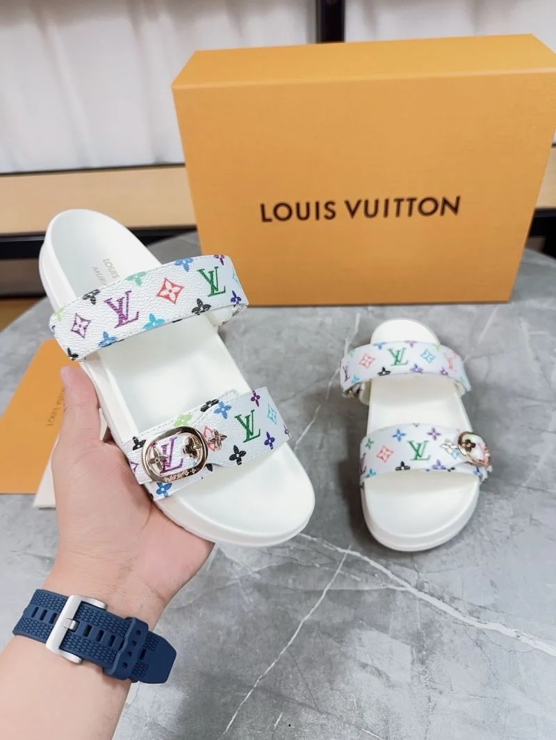 Louis Vuitton Slippers WaterResistant 31829