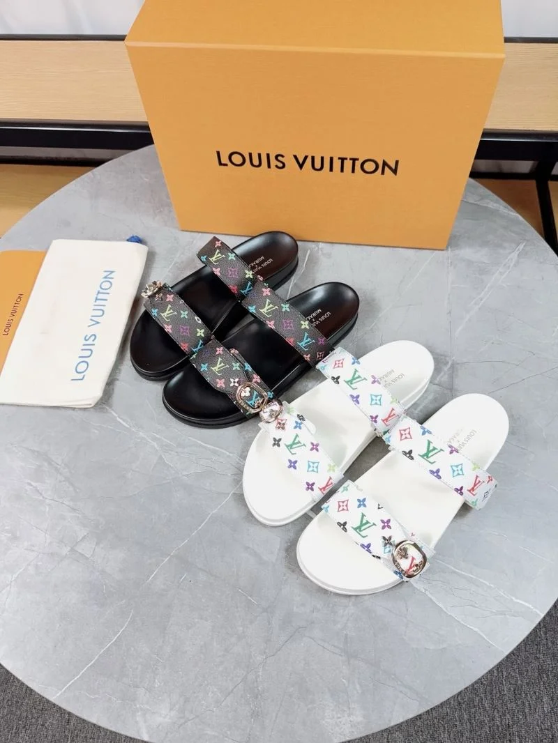 EyeCatching Louis Vuitton Slippers 31827