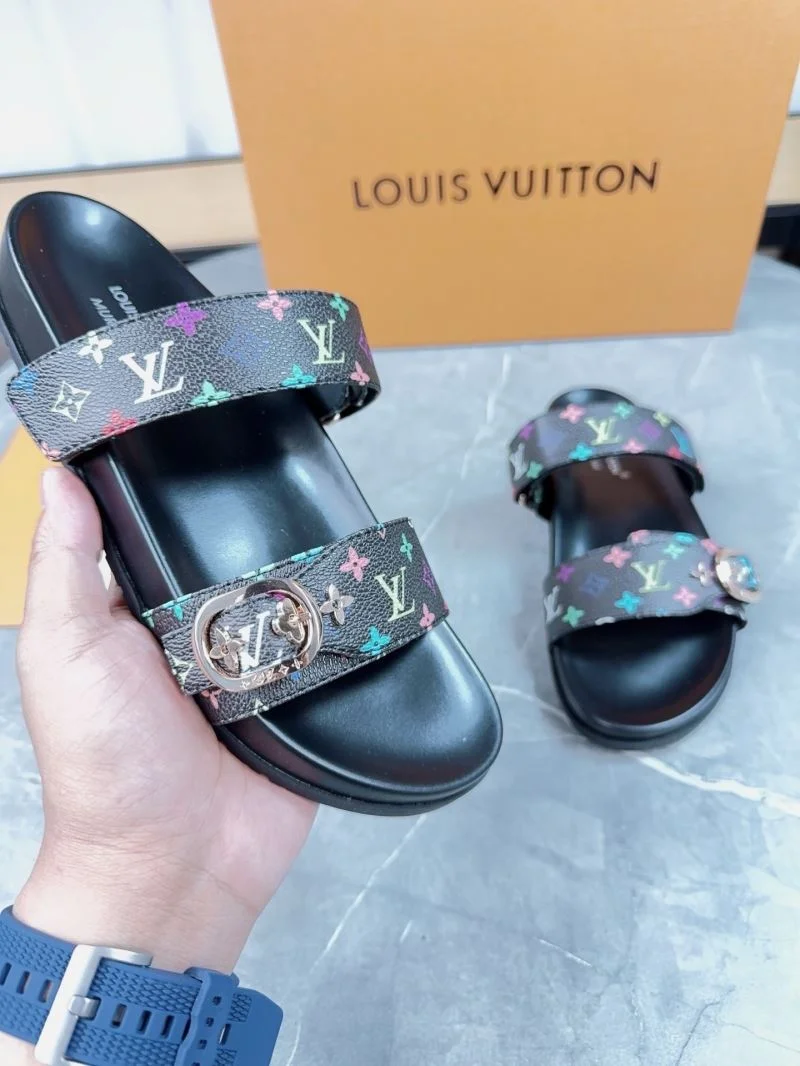EyeCatching Louis Vuitton Slippers 31827