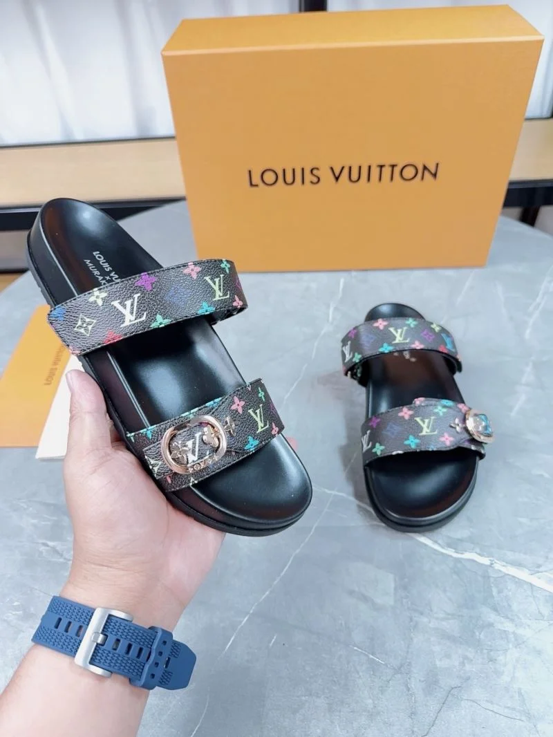 EyeCatching Louis Vuitton Slippers 31827