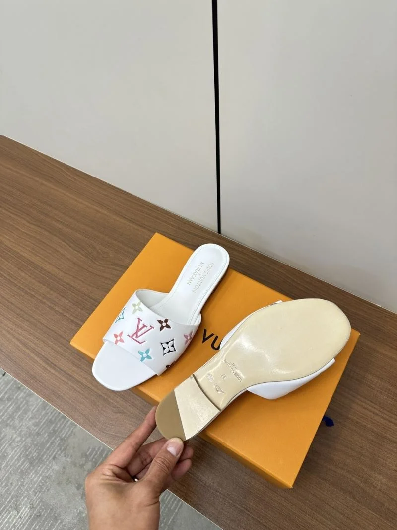 Louis Vuitton Slippers Fashionable 31823