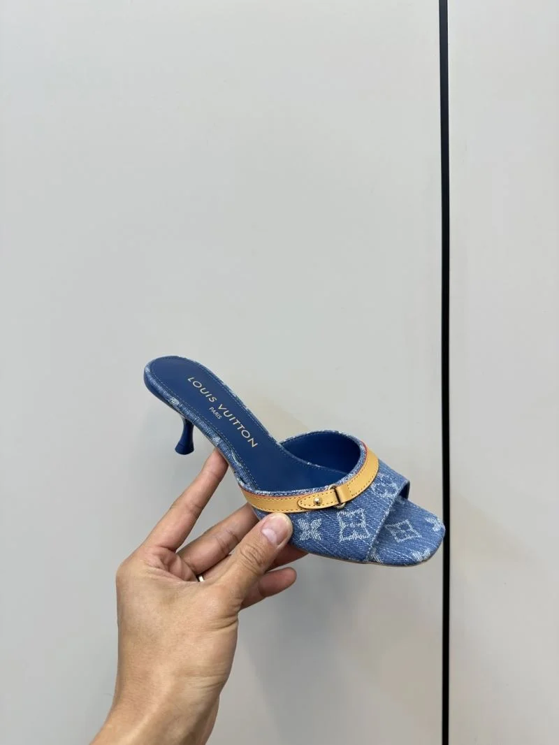 ComfortFit Louis Vuitton Slippers 31813