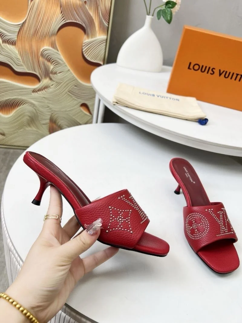 NewStyle Louis Vuitton Slippers 31810