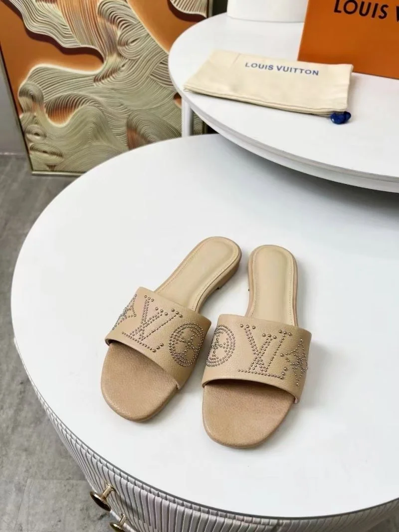 Casual Louis Vuitton Slippers 31809