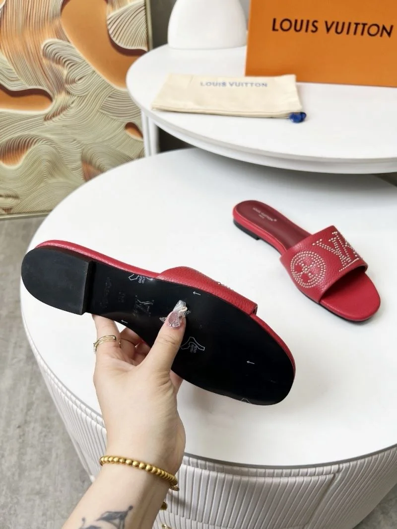 Louis Vuitton Slippers Trendsetting 31804