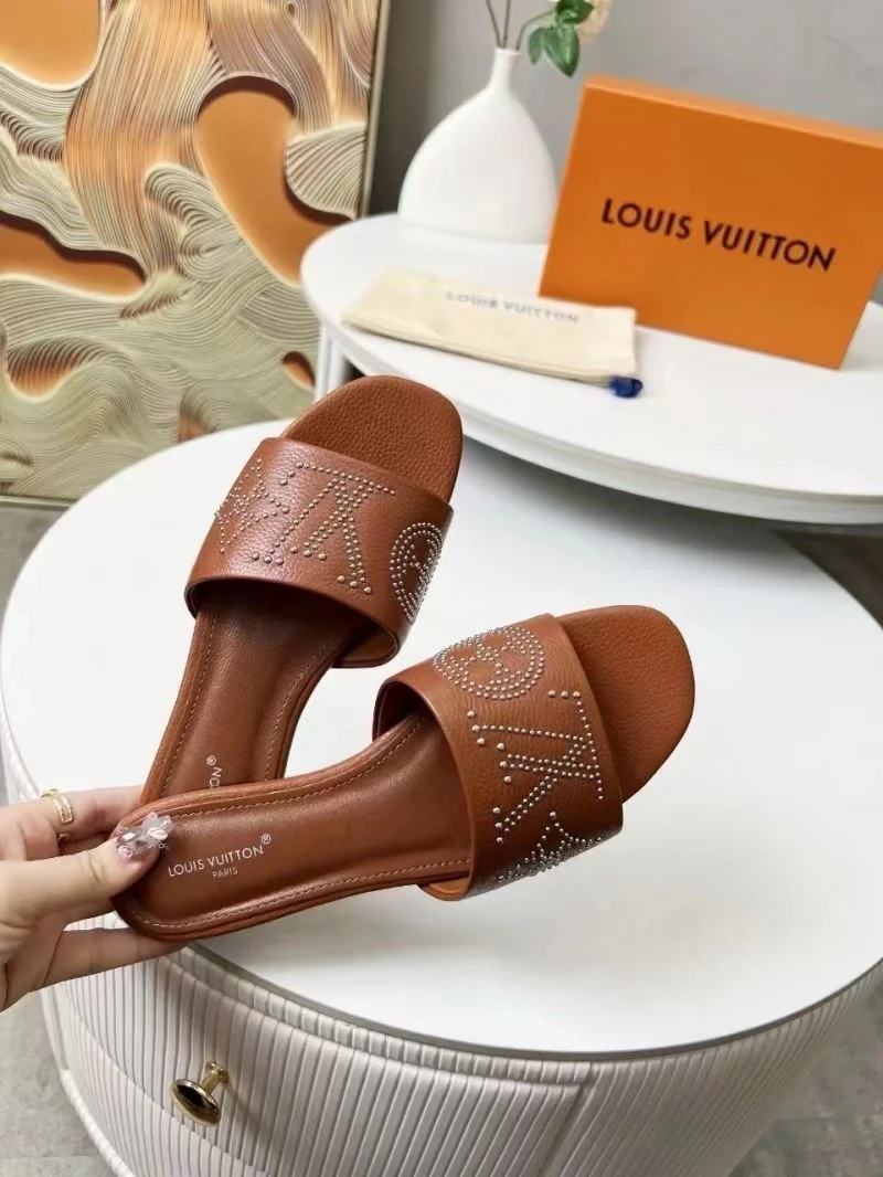 SmoothTexture Louis Vuitton Slippers 31805