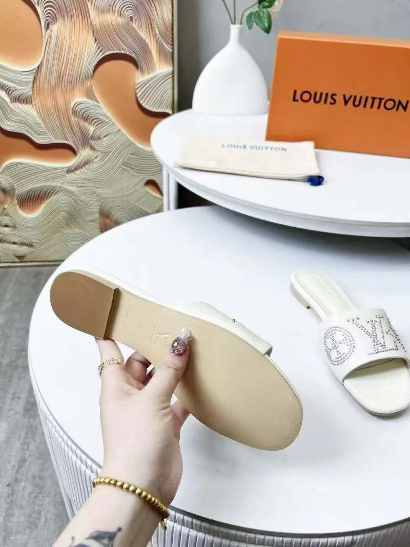 Comfortable Louis Vuitton Slippers 31803